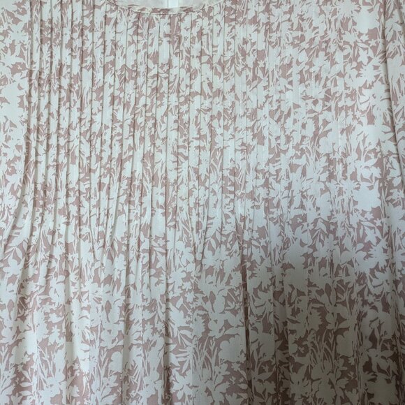 Reitmans Pinktucked Blouse - Picture 2 of 5